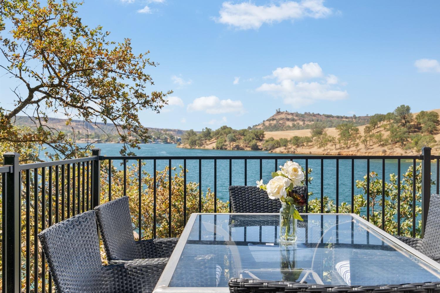 Copperopolis, California, 95228, United States, 3 Bedrooms Bedrooms, ,4 BathroomsBathrooms,Residential,Active,2015248