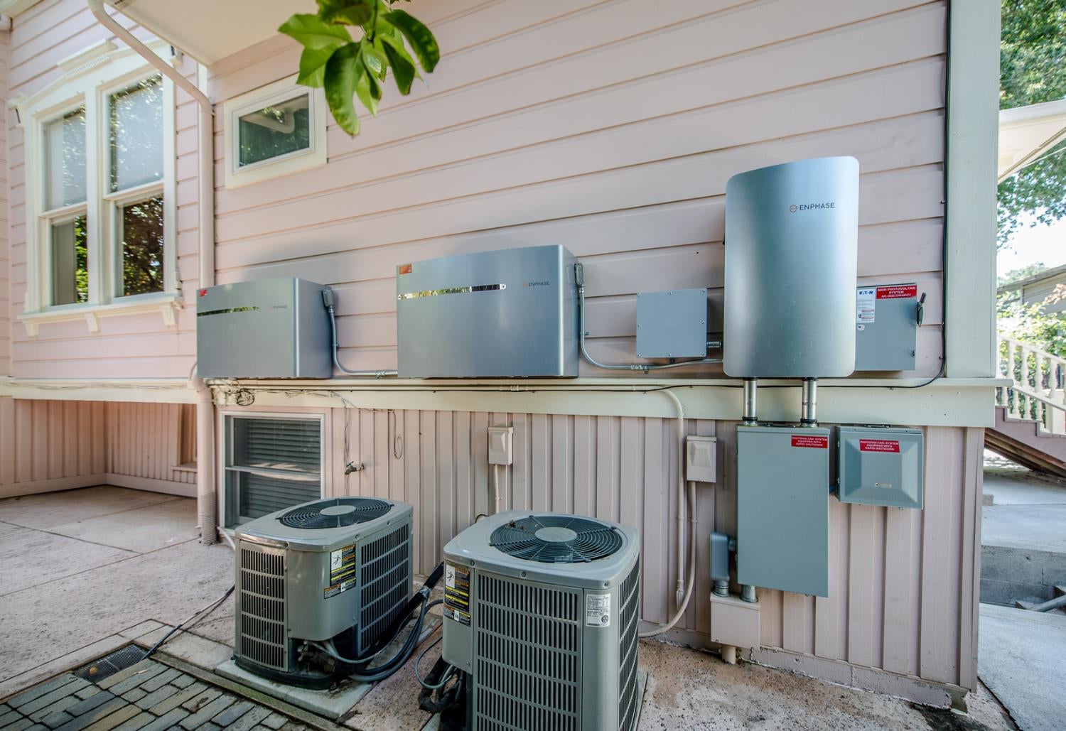 Woodland, California, 95695, United States, 5 Bedrooms Bedrooms, ,4 BathroomsBathrooms,Residential,Active,1843839