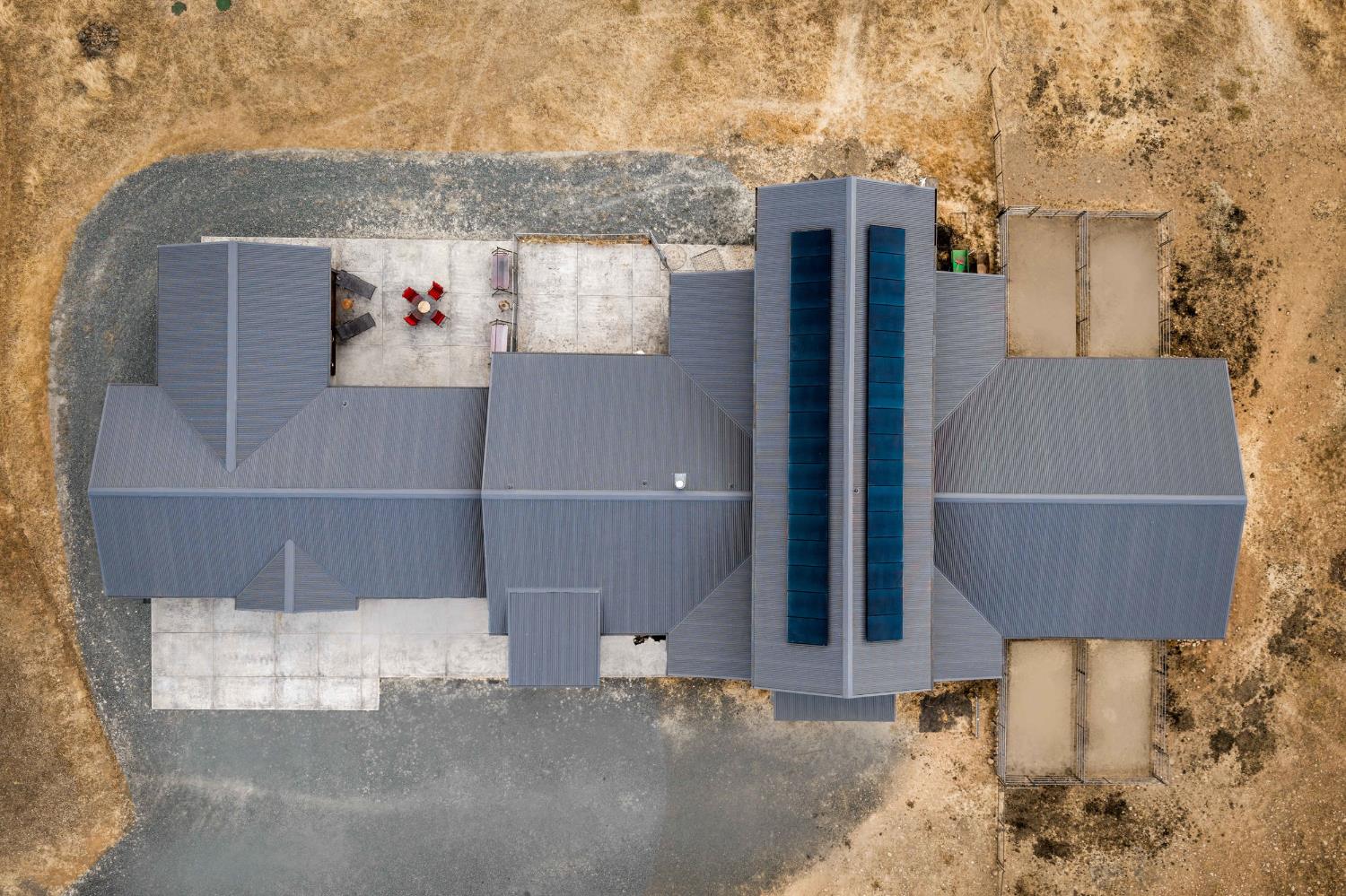 Smartsville, California, 95977, United States, 1 Bedroom Bedrooms, ,3 BathroomsBathrooms,Residential,Active,1952299