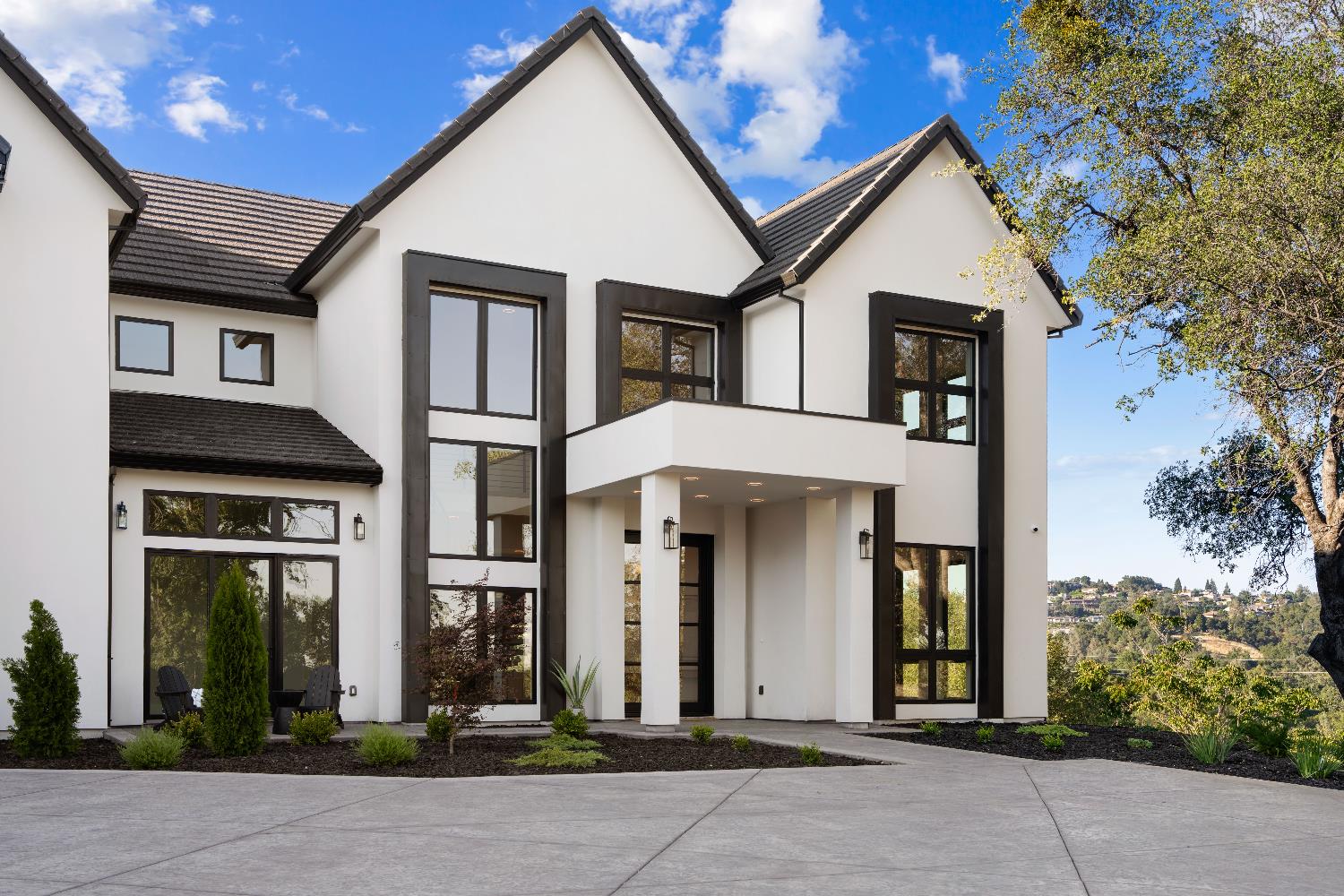 Newcastle, California, 95658, United States, 5 Bedrooms Bedrooms, ,5 BathroomsBathrooms,Residential,Active,1989749