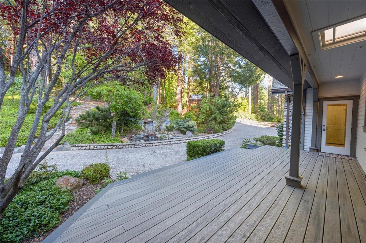 Nevada City, California, 95959, United States, 3 Bedrooms Bedrooms, ,3 BathroomsBathrooms,Residential,Active,2043425
