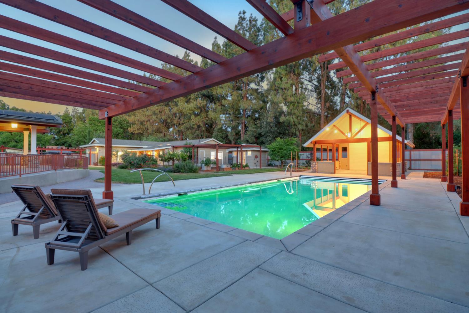 Davis, California, 95616, United States, ,5 BathroomsBathrooms,Residential,Active,1843441