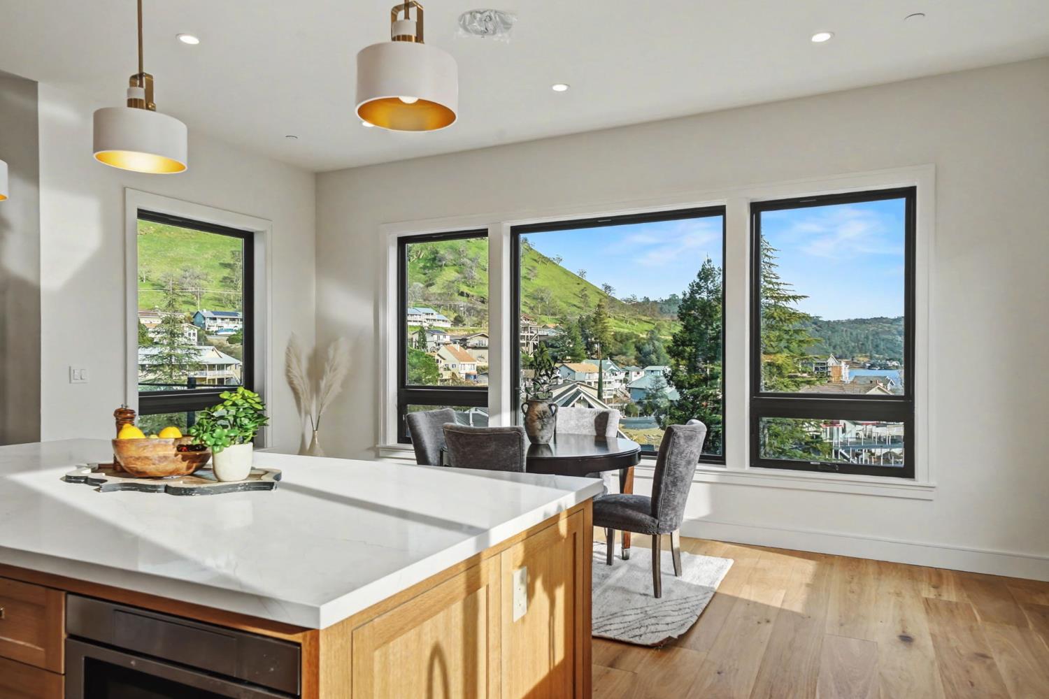 Copperopolis, California, 95228, United States, 3 Bedrooms Bedrooms, ,4 BathroomsBathrooms,Residential,Active,2044189