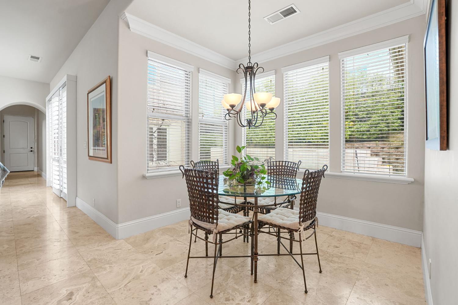 Folsom, California, 95630, United States, 4 Bedrooms Bedrooms, ,4 BathroomsBathrooms,Residential,Active,2008257