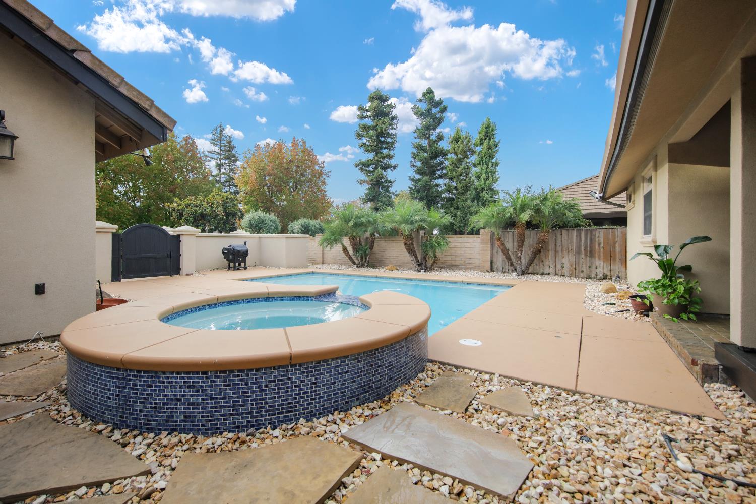 Stockton, California, 95219, United States, 4 Bedrooms Bedrooms, ,5 BathroomsBathrooms,Residential,Active,1970940