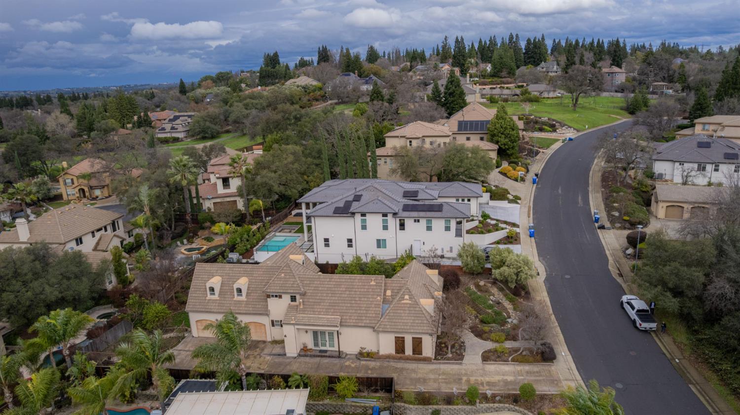 Folsom, California, 95630, United States, 4 Bedrooms Bedrooms, ,4 BathroomsBathrooms,Residential,Active,2008257