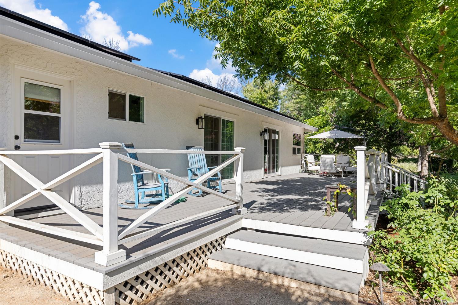 Loomis, California, 95650, United States, 3 Bedrooms Bedrooms, ,2 BathroomsBathrooms,Residential,Pending,1922290