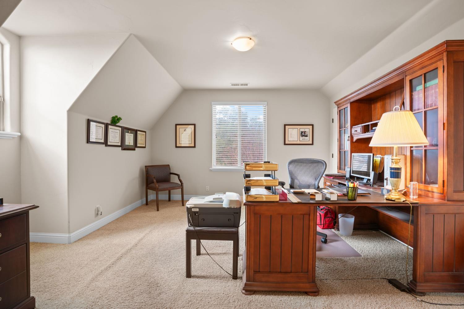 Folsom, California, 95630, United States, 4 Bedrooms Bedrooms, ,4 BathroomsBathrooms,Residential,Active,2008257