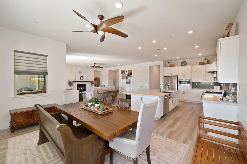 El Dorado Hills, California, 95762, United States, 2 Bedrooms Bedrooms, ,3 BathroomsBathrooms,Residential,Active,2009425