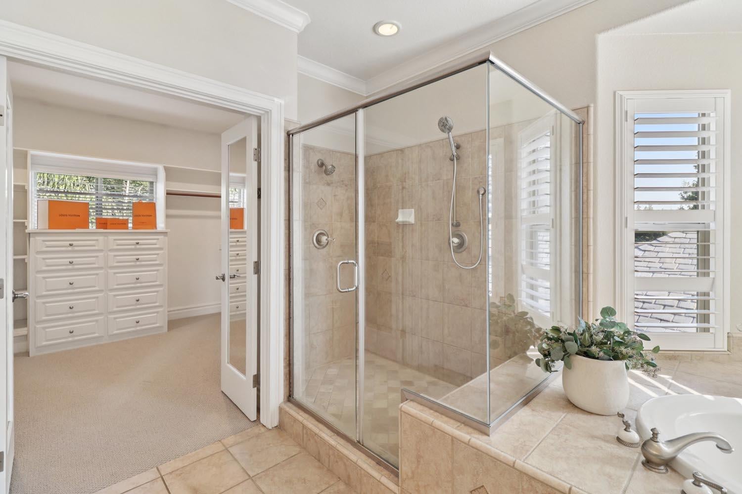 Carmichael, California, 95608, United States, 5 Bedrooms Bedrooms, ,5 BathroomsBathrooms,Residential,Active,1927677