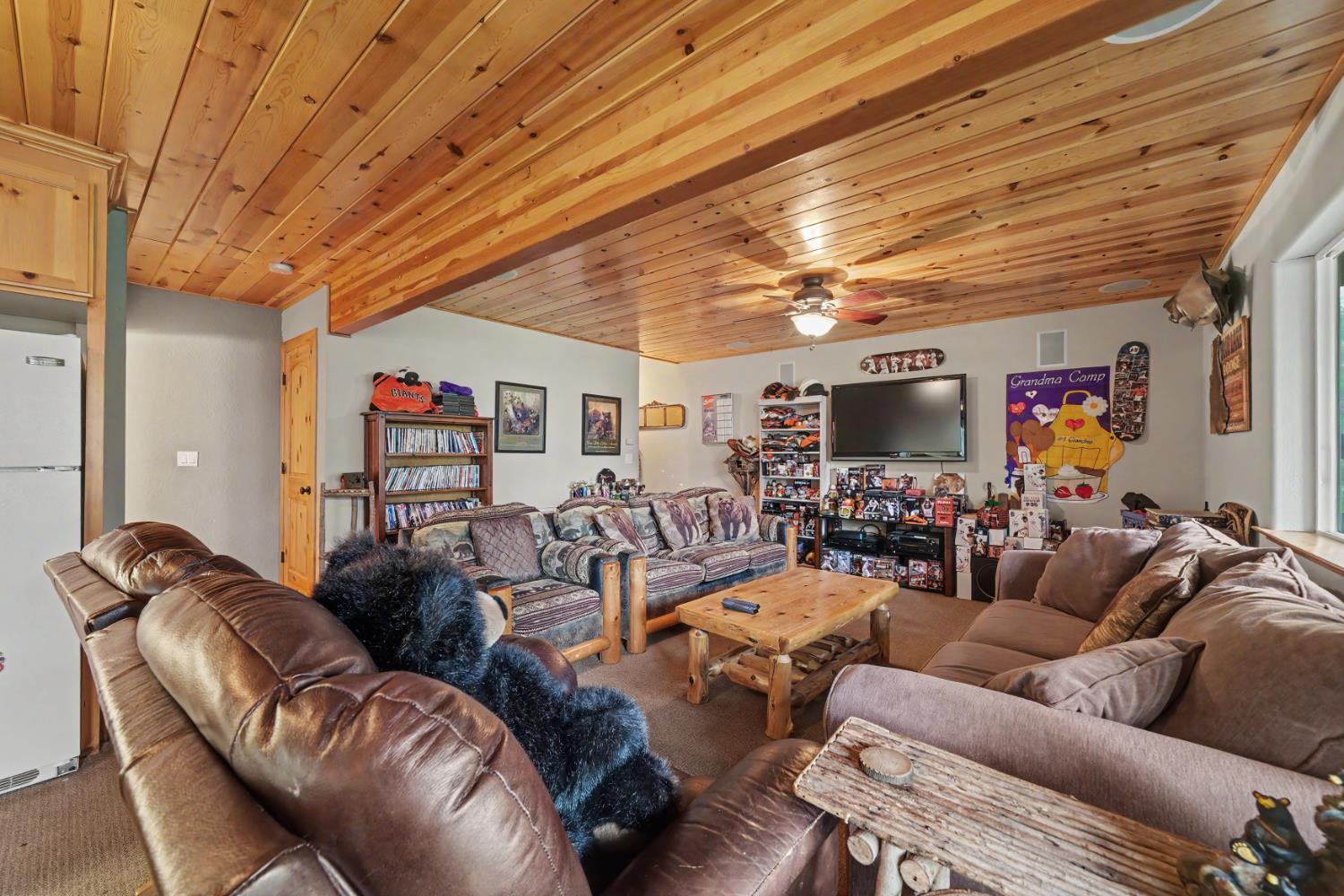 Arnold, California, 95223, United States, 3 Bedrooms Bedrooms, ,5 BathroomsBathrooms,Residential,Active,2044178