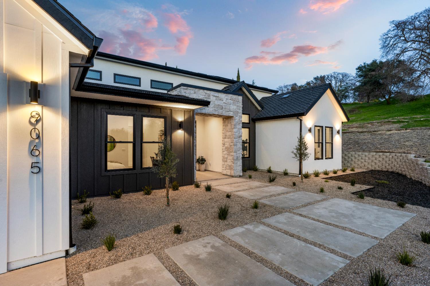 Newcastle, California, 95658, United States, 5 Bedrooms Bedrooms, ,4 BathroomsBathrooms,Residential,Active,2013165