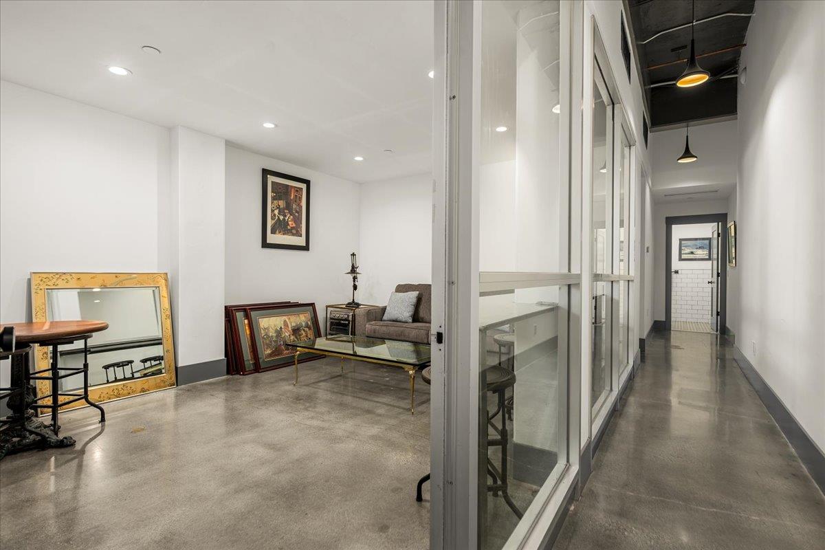 Nevada City, California, 95959, United States, 7 Bedrooms Bedrooms, ,5 BathroomsBathrooms,Residential,Active,2011864