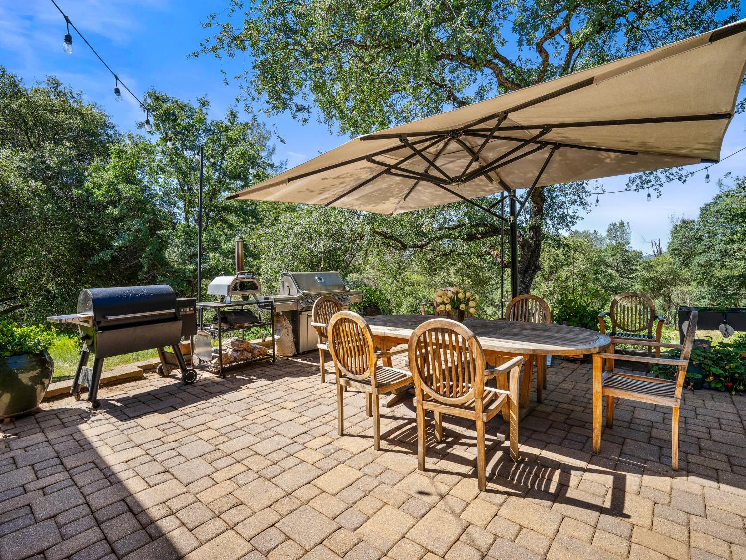 Placerville, California, 95667, United States, 3 Bedrooms Bedrooms, ,4 BathroomsBathrooms,Residential,Active,2042684