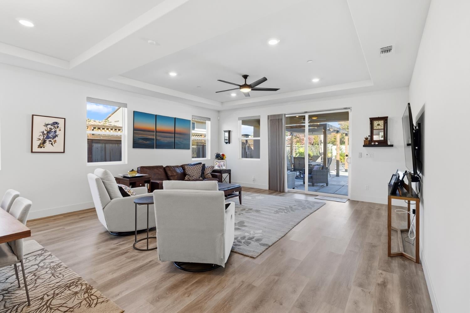 West Sacramento, California, 95605, United States, 3 Bedrooms Bedrooms, ,4 BathroomsBathrooms,Residential,Active,2008265