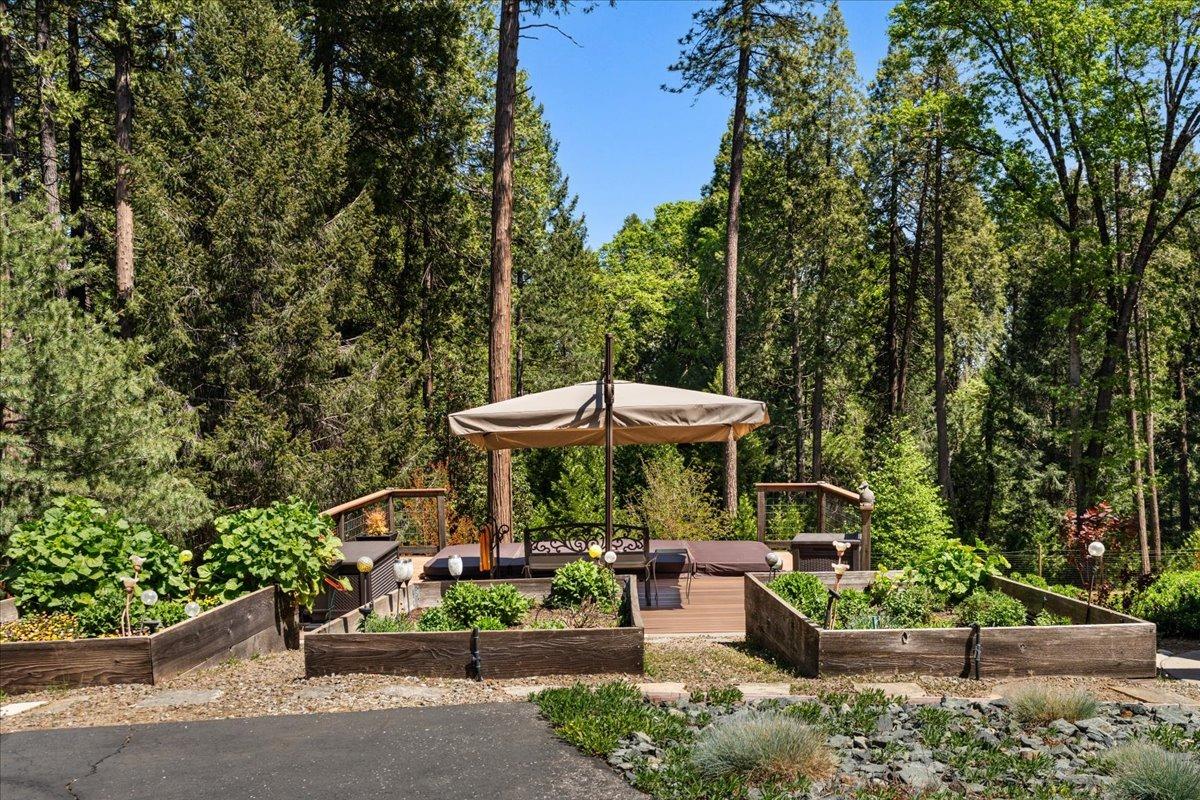 Grass Valley, California, 95945, United States, 4 Bedrooms Bedrooms, ,4 BathroomsBathrooms,Residential,Active,1798051