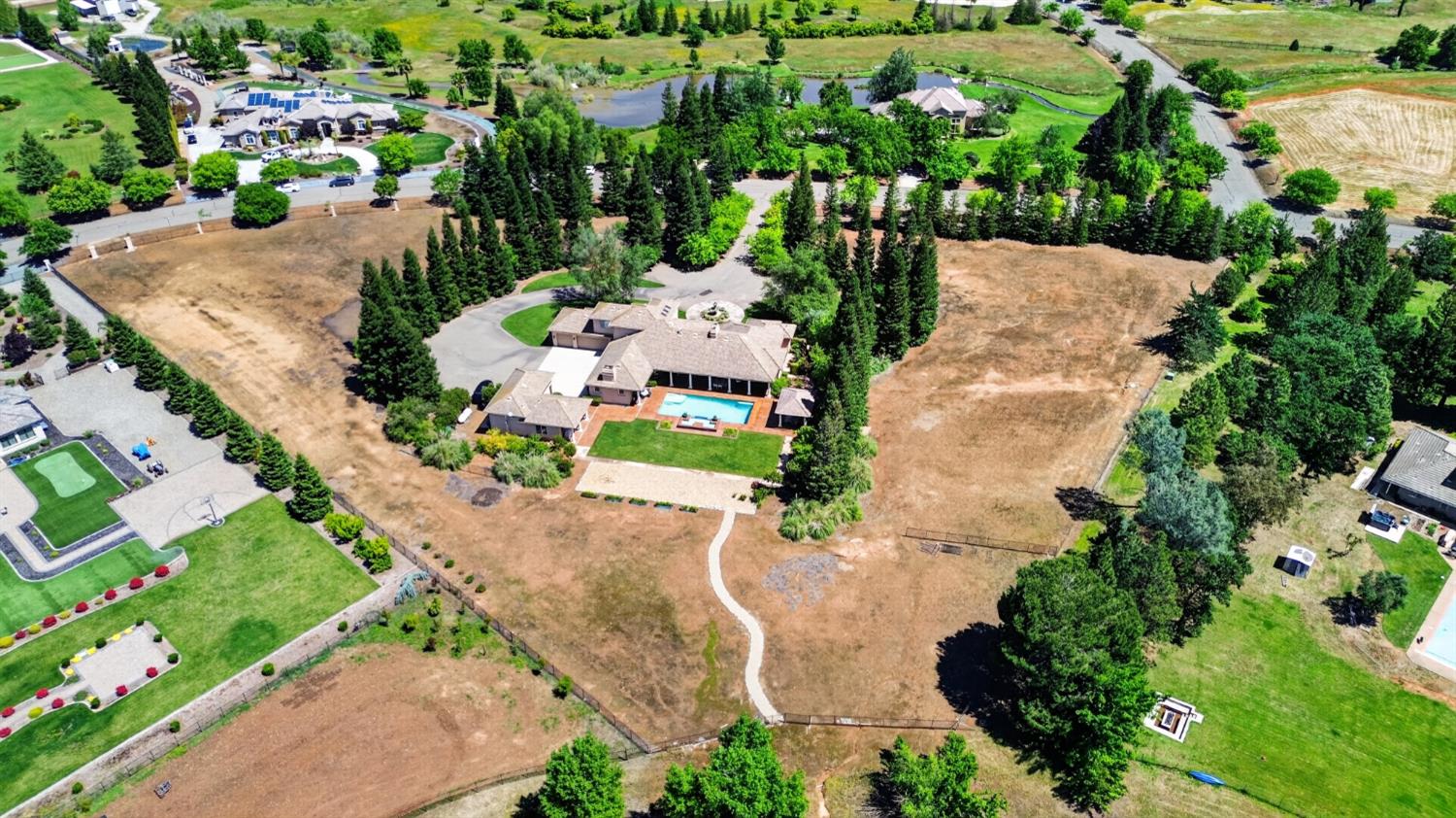 Sacramento, California, 95830, United States, 4 Bedrooms Bedrooms, ,4 BathroomsBathrooms,Residential,Active,2045041
