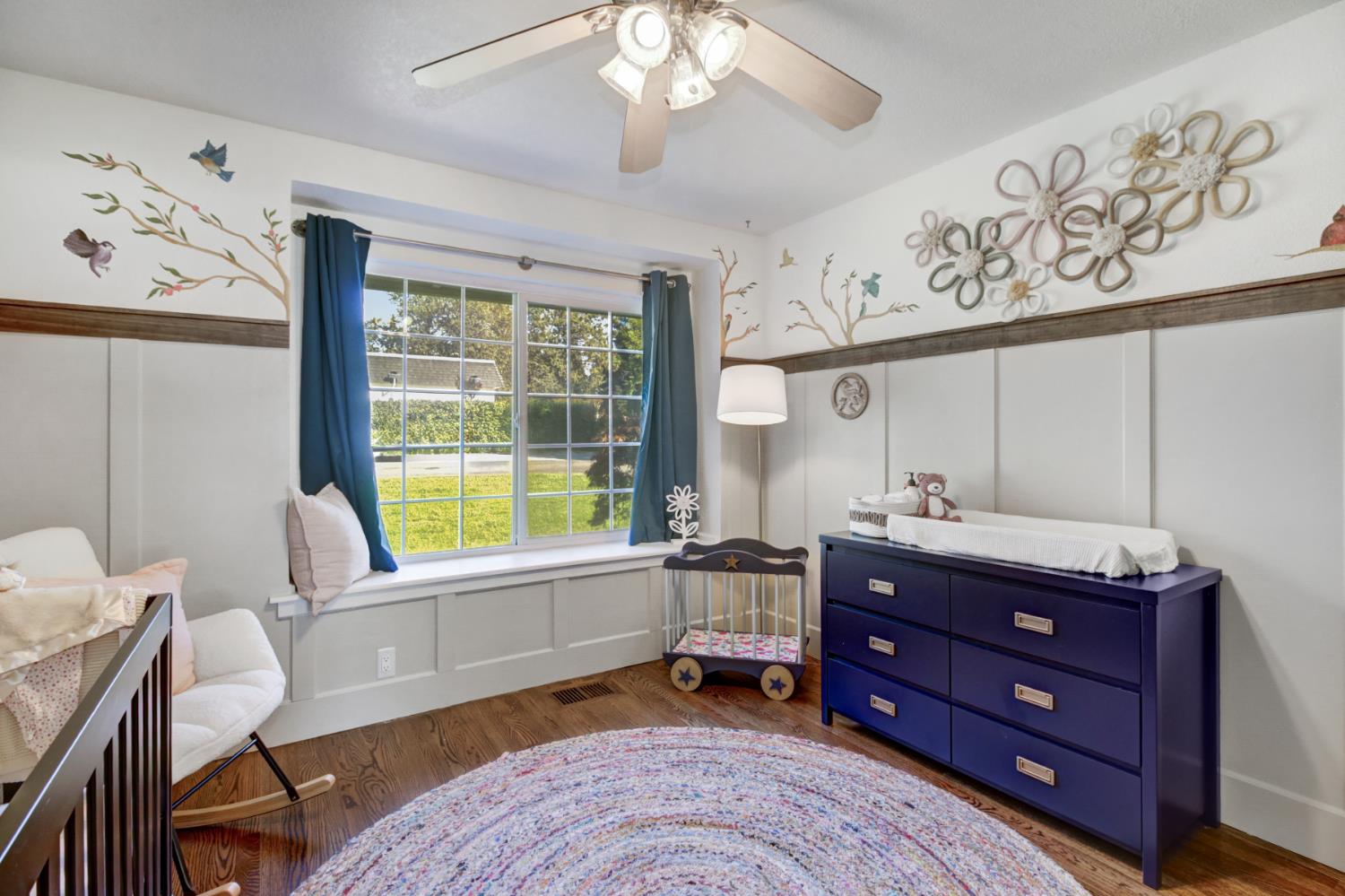 Carmichael, California, 95608, United States, 5 Bedrooms Bedrooms, ,4 BathroomsBathrooms,Residential,Active,1952048