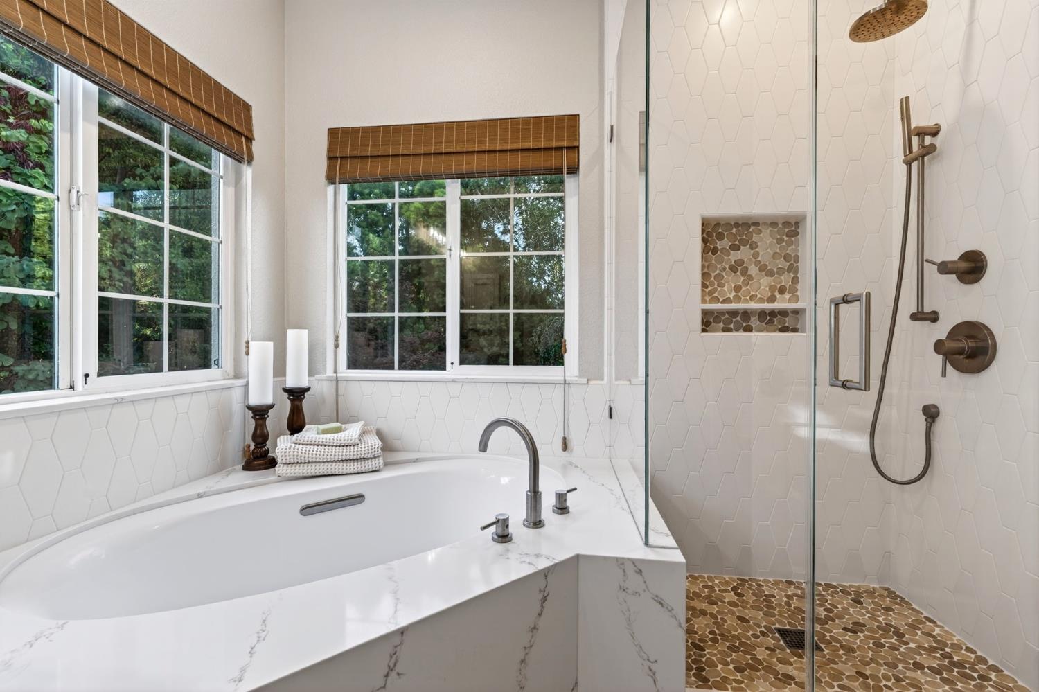 Davis, California, 95618, United States, 5 Bedrooms Bedrooms, ,3 BathroomsBathrooms,Residential,Active,2045676