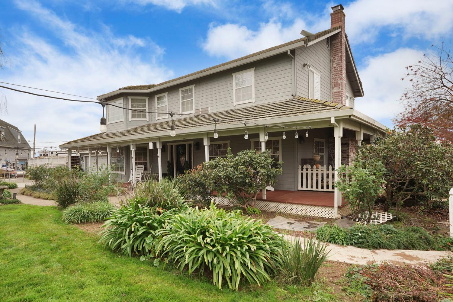 Lodi, California, 95240, United States, 3 Bedrooms Bedrooms, ,3 BathroomsBathrooms,Residential,Active,2001349