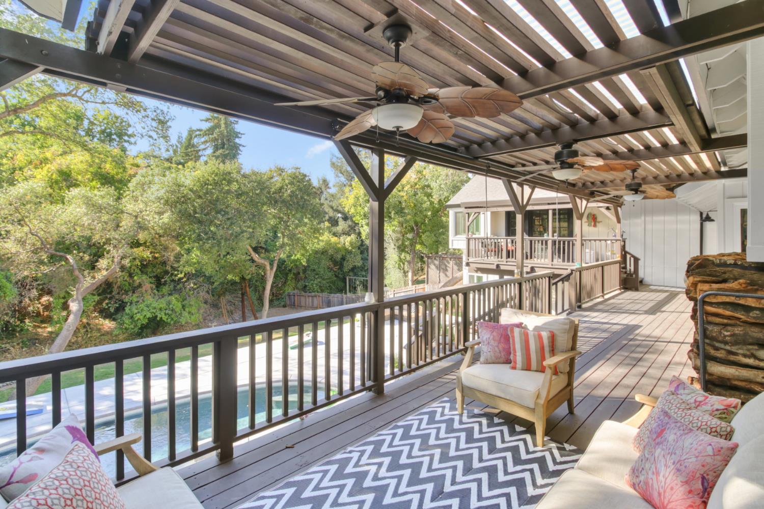 Carmichael, California, 95608, United States, 5 Bedrooms Bedrooms, ,4 BathroomsBathrooms,Residential,Active,1952048