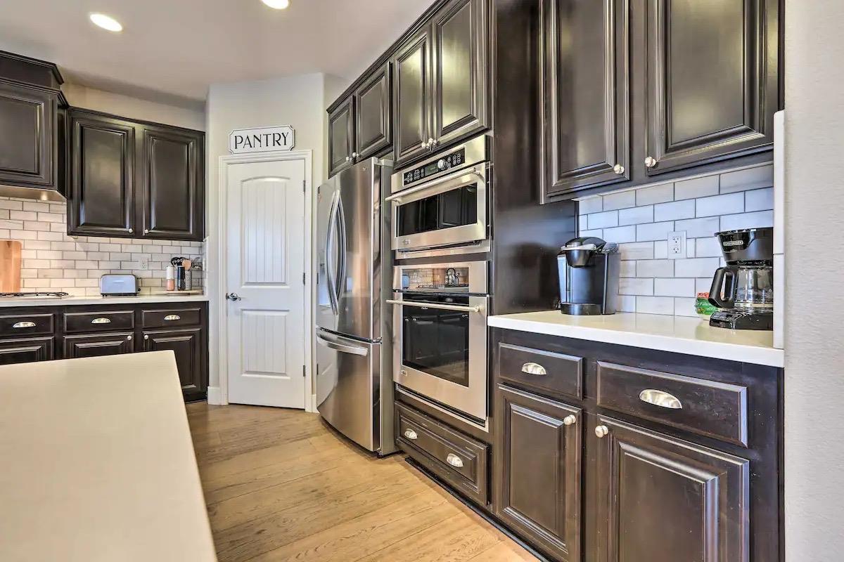 Roseville, California, 95747, United States, 5 Bedrooms Bedrooms, ,4 BathroomsBathrooms,Residential,Active,2039023