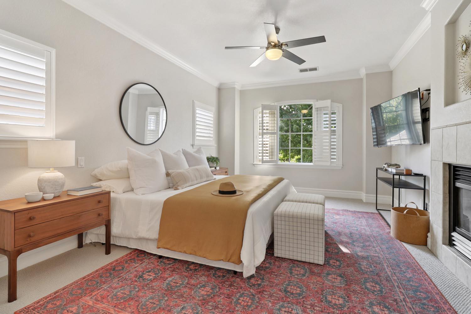 Carmichael, California, 95608, United States, 5 Bedrooms Bedrooms, ,5 BathroomsBathrooms,Residential,Active,1927677