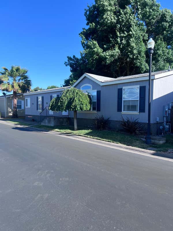 1400 W MARLETTE ST SPC 106  