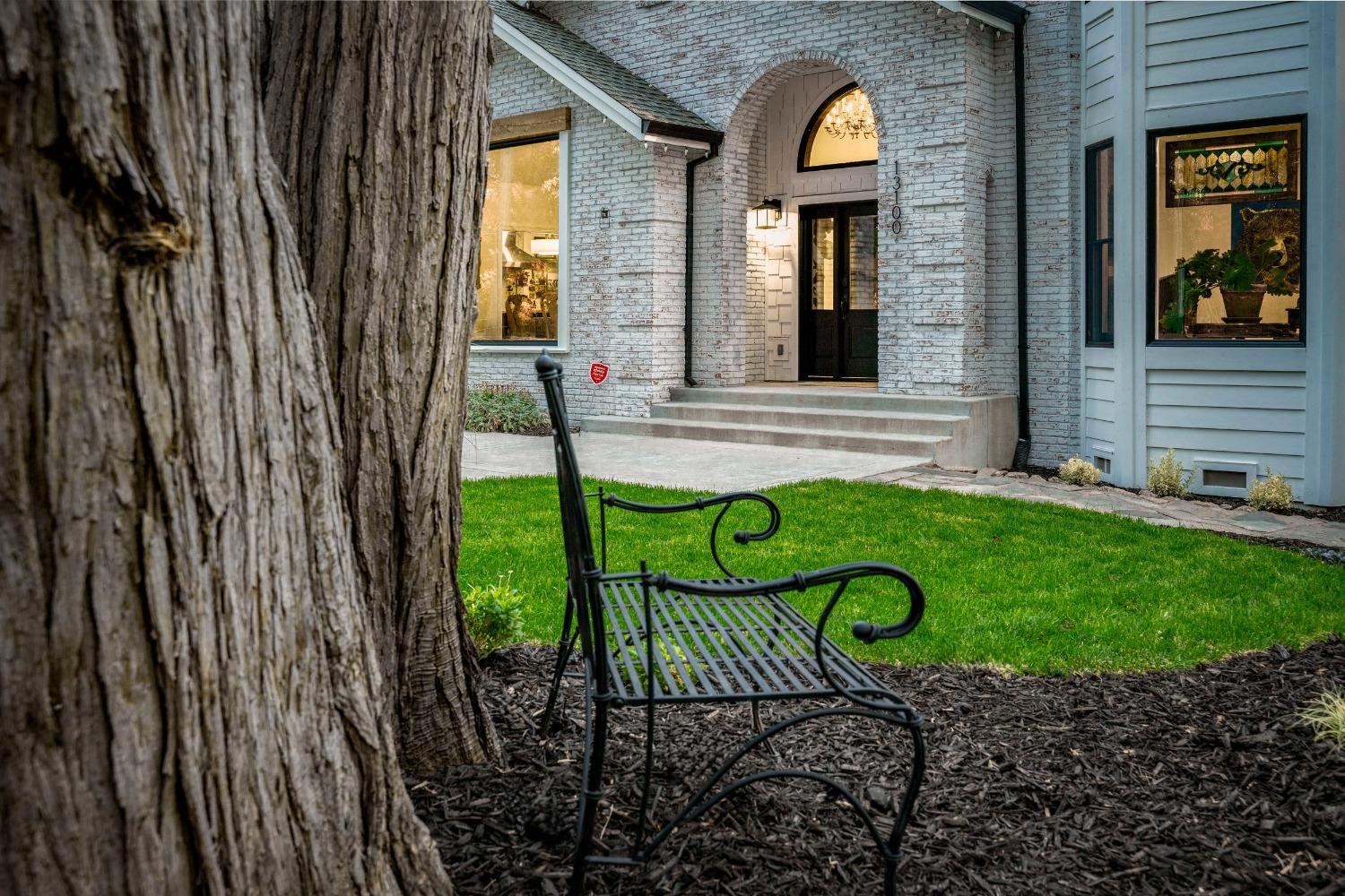 Nevada City, California, 95959, United States, 4 Bedrooms Bedrooms, ,5 BathroomsBathrooms,Residential,Active,1808164