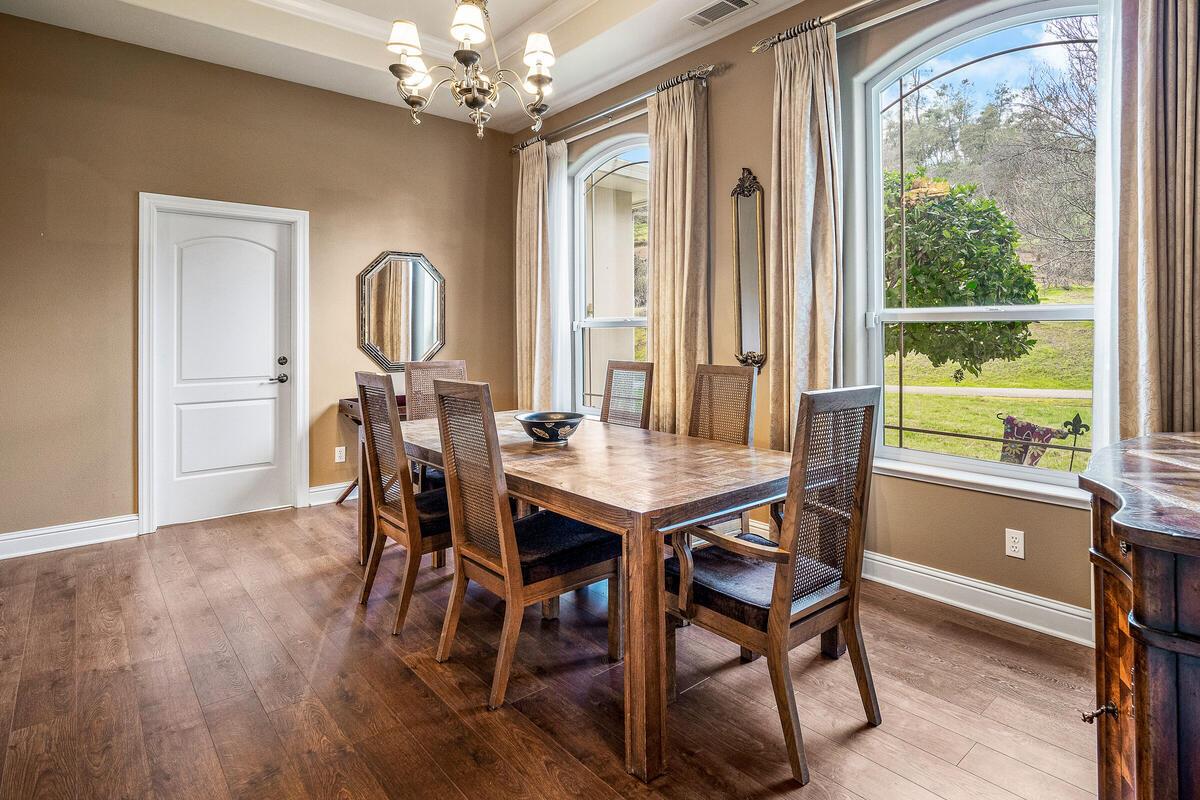 Placerville, California, 95667, United States, 4 Bedrooms Bedrooms, ,3 BathroomsBathrooms,Residential,Active,2006974