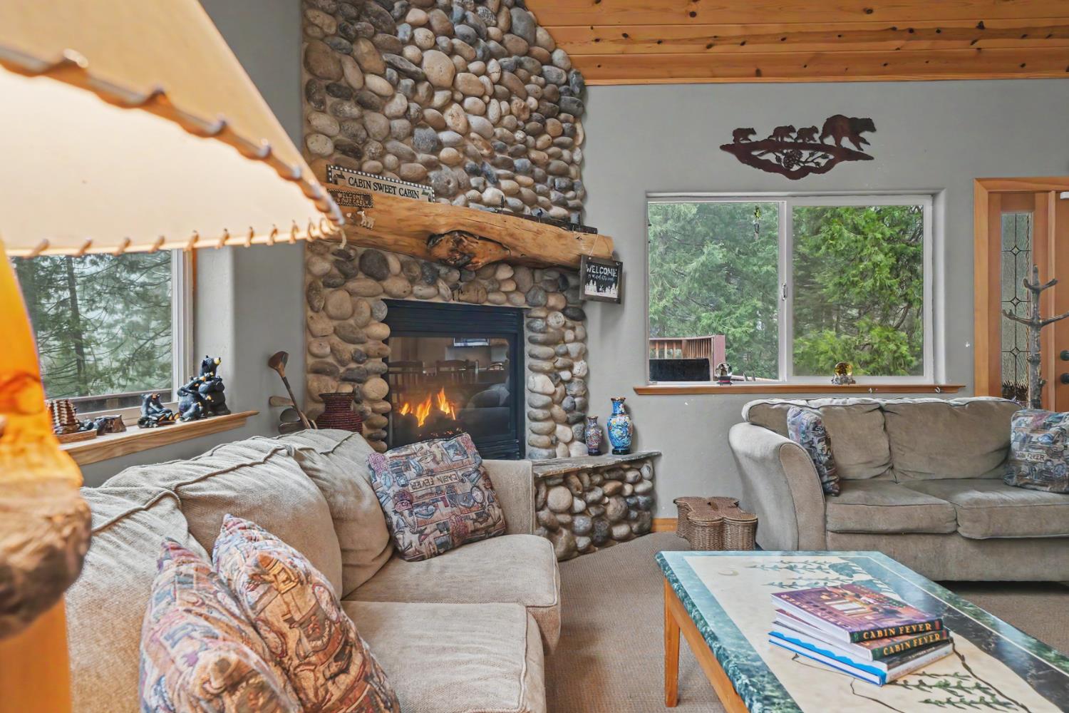 Arnold, California, 95223, United States, 3 Bedrooms Bedrooms, ,5 BathroomsBathrooms,Residential,Active,2044178