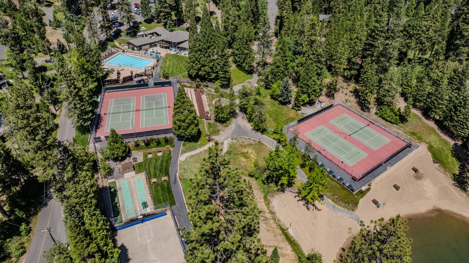 Arnold, California, 95223, United States, 3 Bedrooms Bedrooms, ,5 BathroomsBathrooms,Residential,Active,2044178