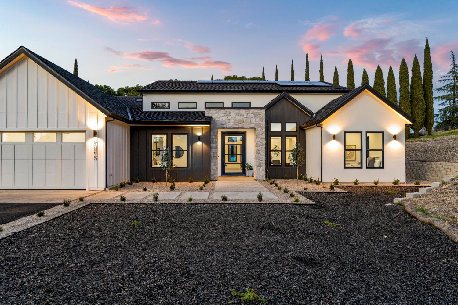 Newcastle, California, 95658, United States, 5 Bedrooms Bedrooms, ,4 BathroomsBathrooms,Residential,Active,2013165