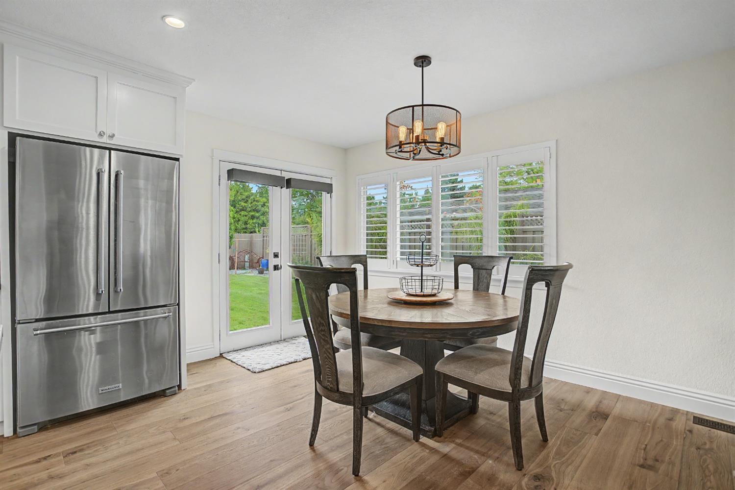 Sacramento, California, 95864, United States, 4 Bedrooms Bedrooms, ,3 BathroomsBathrooms,Residential,Active,2045002