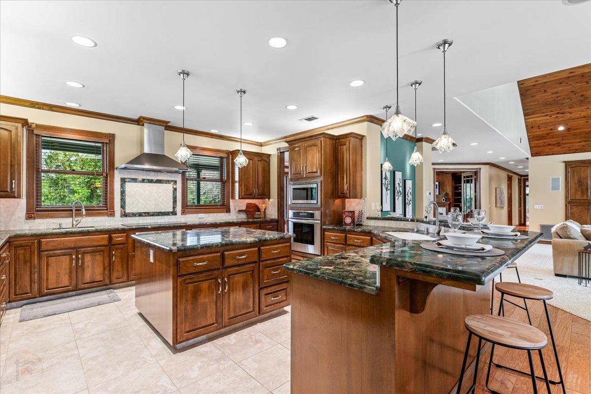 Ripon, California, 95366, United States, 3 Bedrooms Bedrooms, ,5 BathroomsBathrooms,Residential,Active,1808206