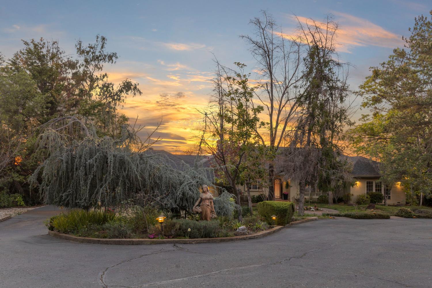Jackson, California, 95642, United States, 2 Bedrooms Bedrooms, ,3 BathroomsBathrooms,Residential,Active,2026333