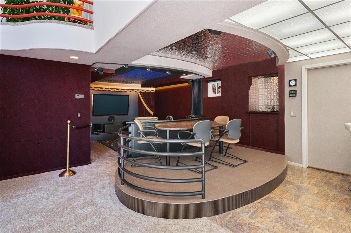 Nevada City, California, 95959, United States, 3 Bedrooms Bedrooms, ,4 BathroomsBathrooms,Residential,Active,1919387