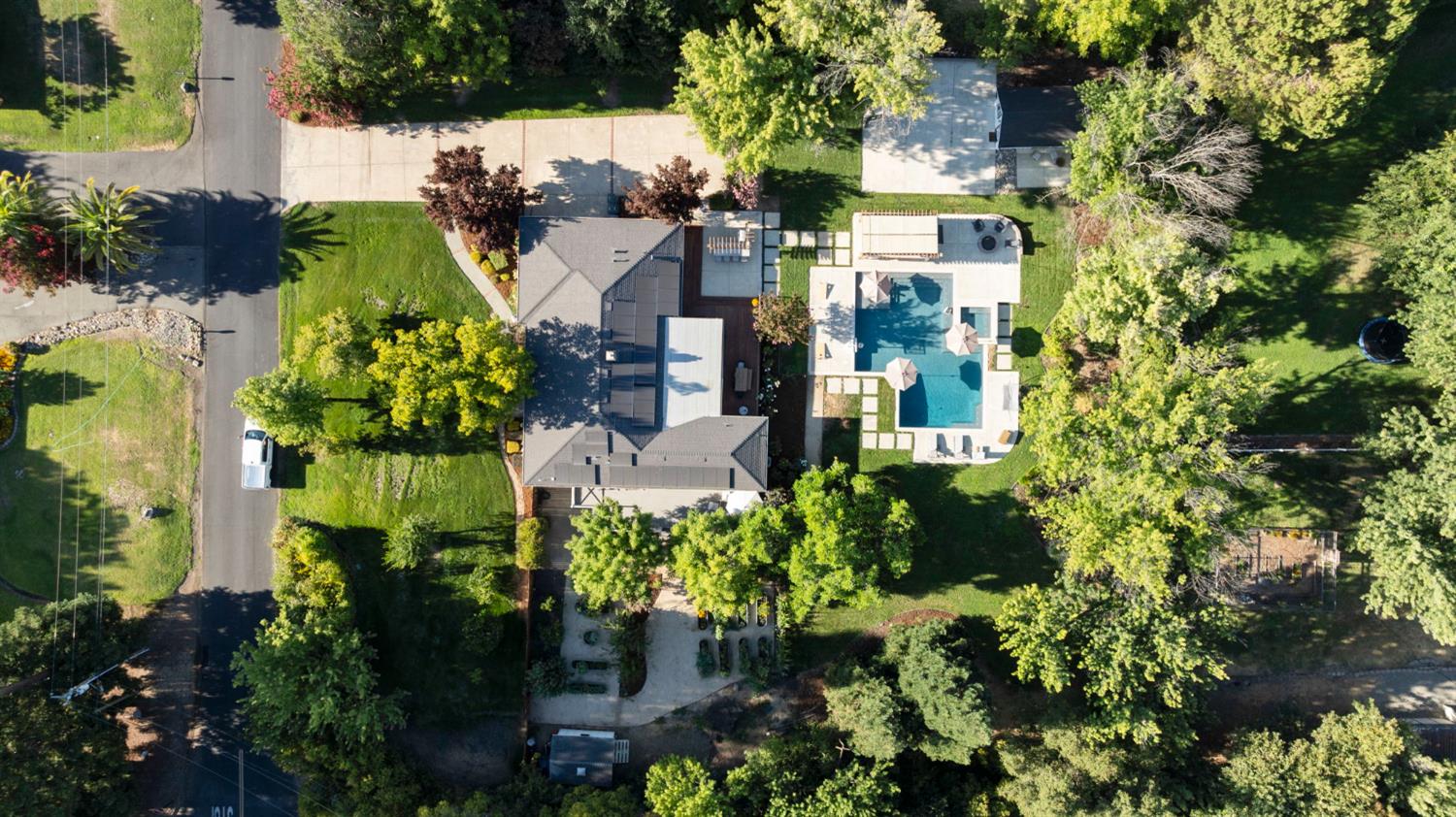 Loomis, California, 95650, United States, 3 Bedrooms Bedrooms, ,2 BathroomsBathrooms,Residential,Pending,1922290