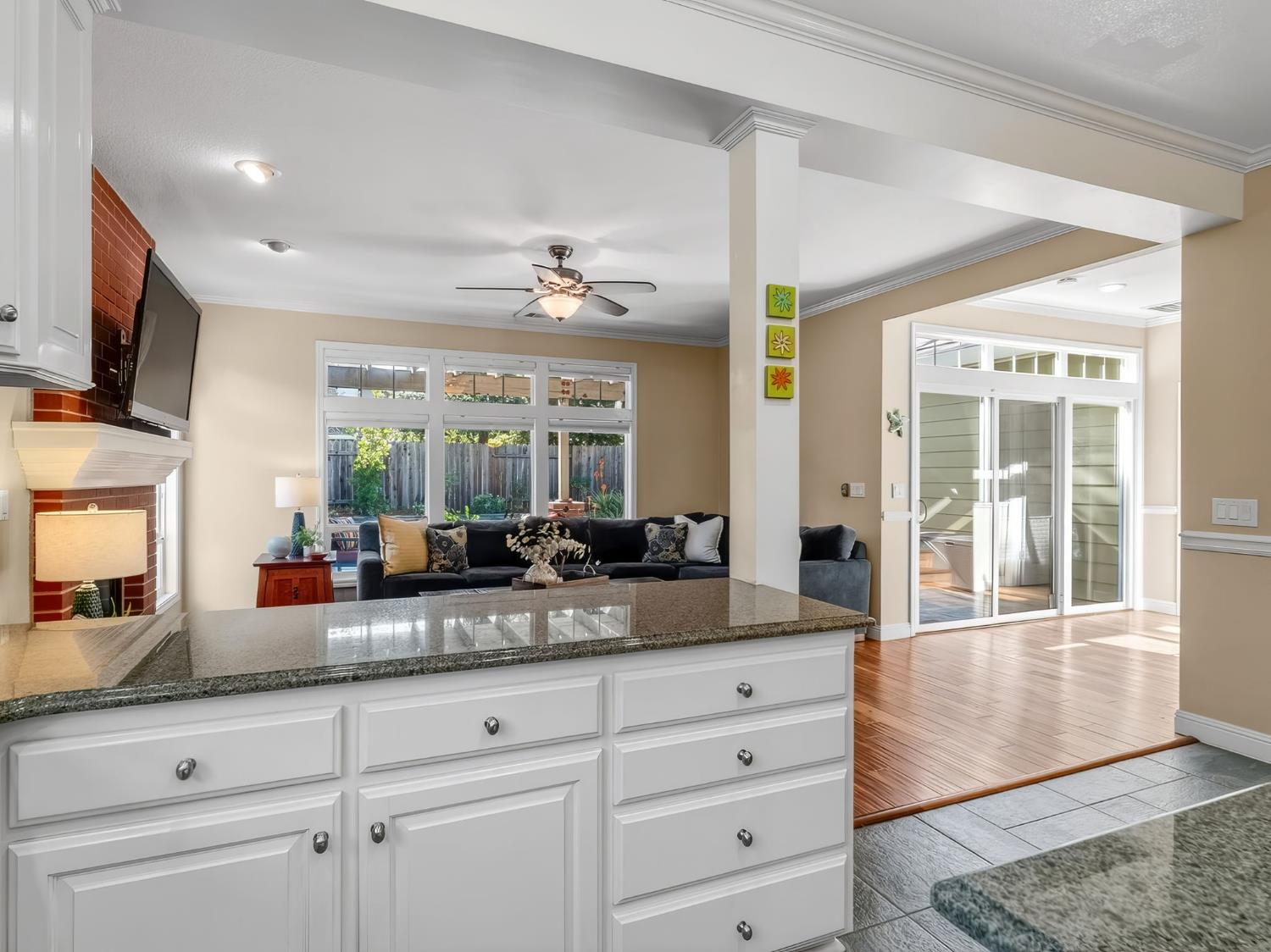 Davis, California, 95618, United States, 5 Bedrooms Bedrooms, ,3 BathroomsBathrooms,Residential,Active,2015823