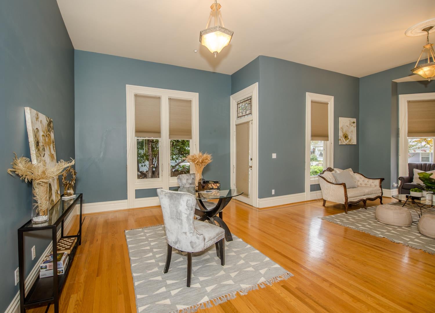 Woodland, California, 95695, United States, 5 Bedrooms Bedrooms, ,4 BathroomsBathrooms,Residential,Active,1843839