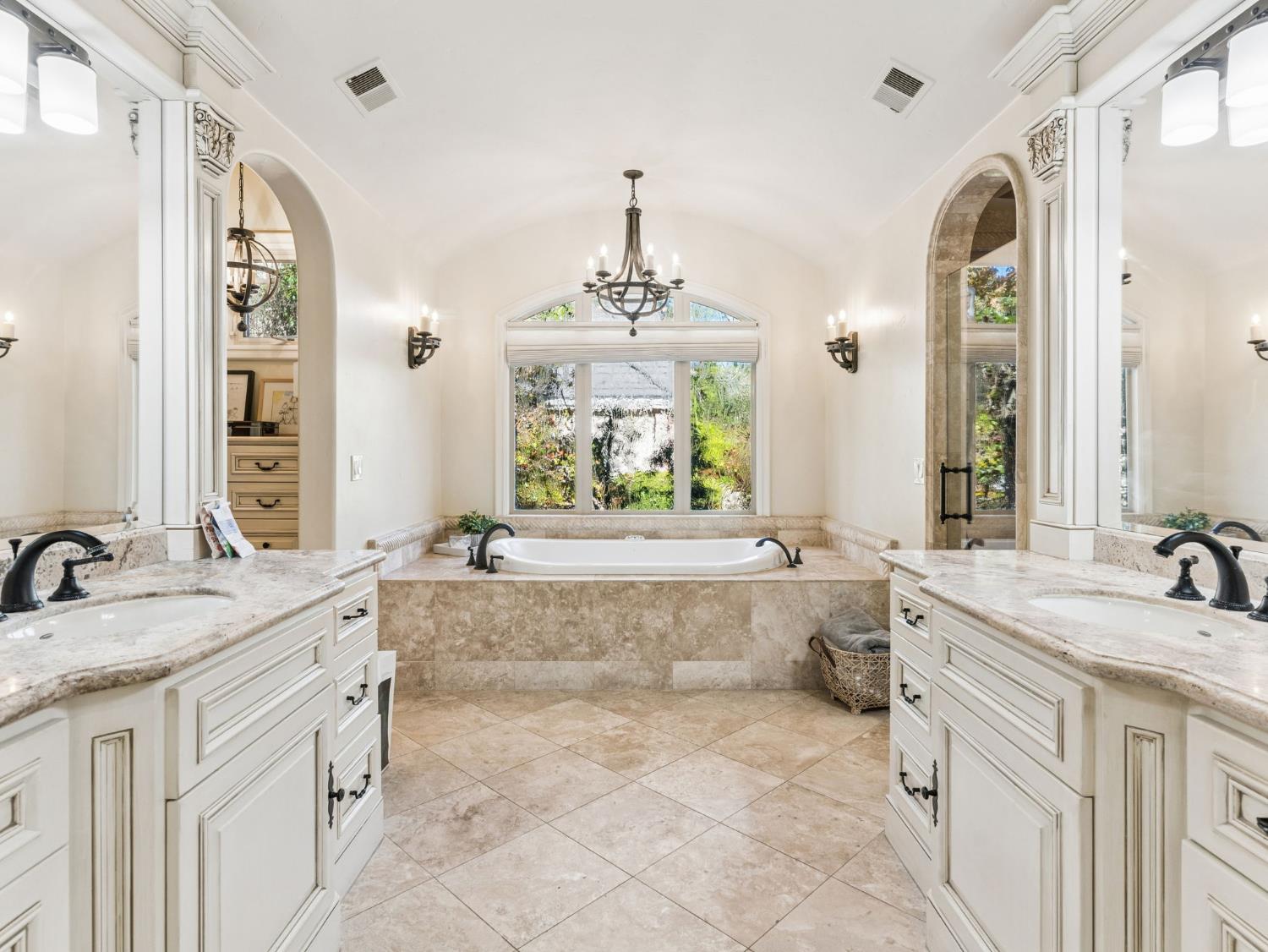 Granite Bay, California, 95746, United States, 5 Bedrooms Bedrooms, ,7 BathroomsBathrooms,Residential,Active,2028537