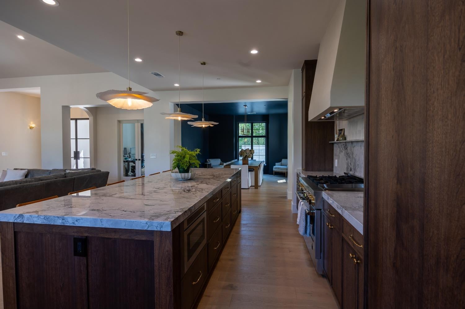 Auburn, California, 95603, United States, 4 Bedrooms Bedrooms, ,4 BathroomsBathrooms,Residential,Active,2017471