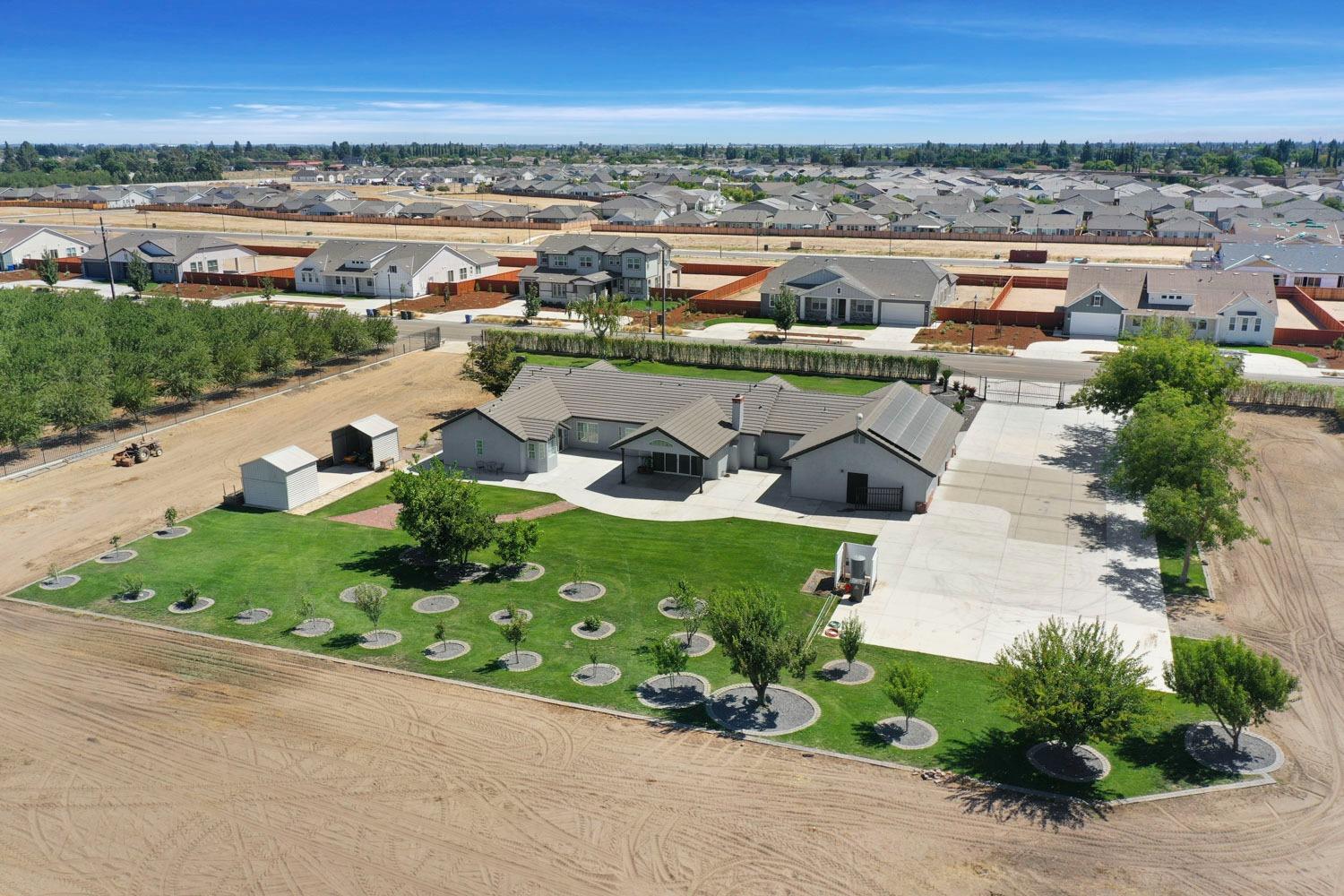 Manteca, California, 95336, United States, 4 Bedrooms Bedrooms, ,3 BathroomsBathrooms,Residential,Active,1946532