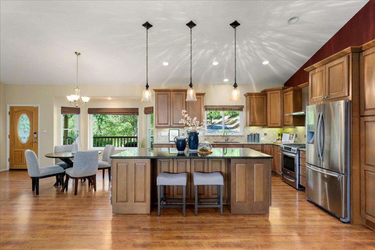 Newcastle, California, 95658, United States, 3 Bedrooms Bedrooms, ,3 BathroomsBathrooms,Residential,Active,1798198