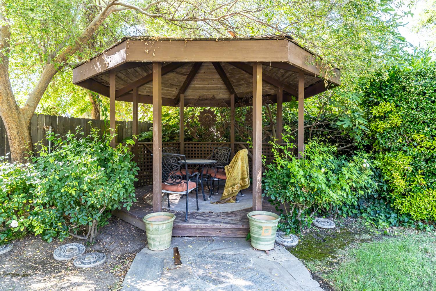 Woodland, California, 95695, United States, 5 Bedrooms Bedrooms, ,5 BathroomsBathrooms,Residential,Active,1907974