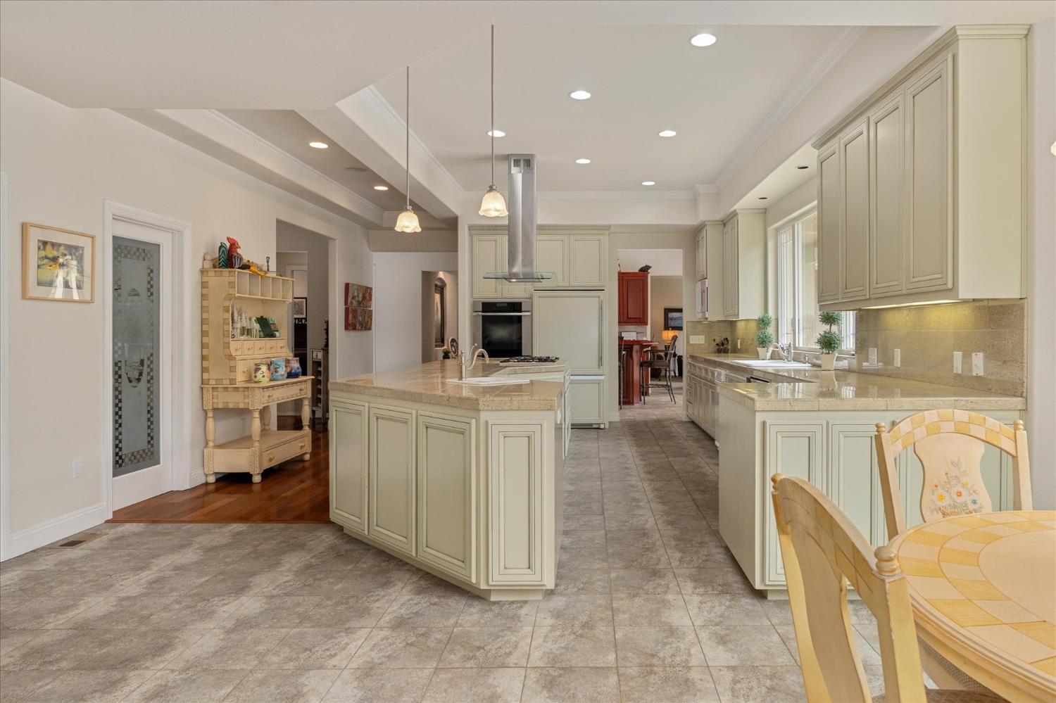 Arnold, California, 95223, United States, 3 Bedrooms Bedrooms, ,4 BathroomsBathrooms,Residential,Active,2035119