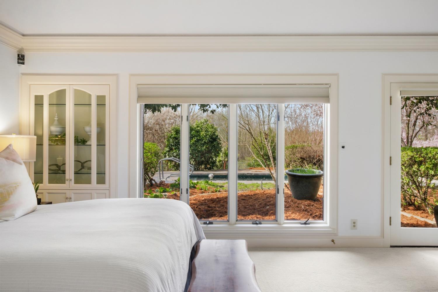 Sacramento, California, 95827, United States, 6 Bedrooms Bedrooms, ,7 BathroomsBathrooms,Residential,Active,1898041