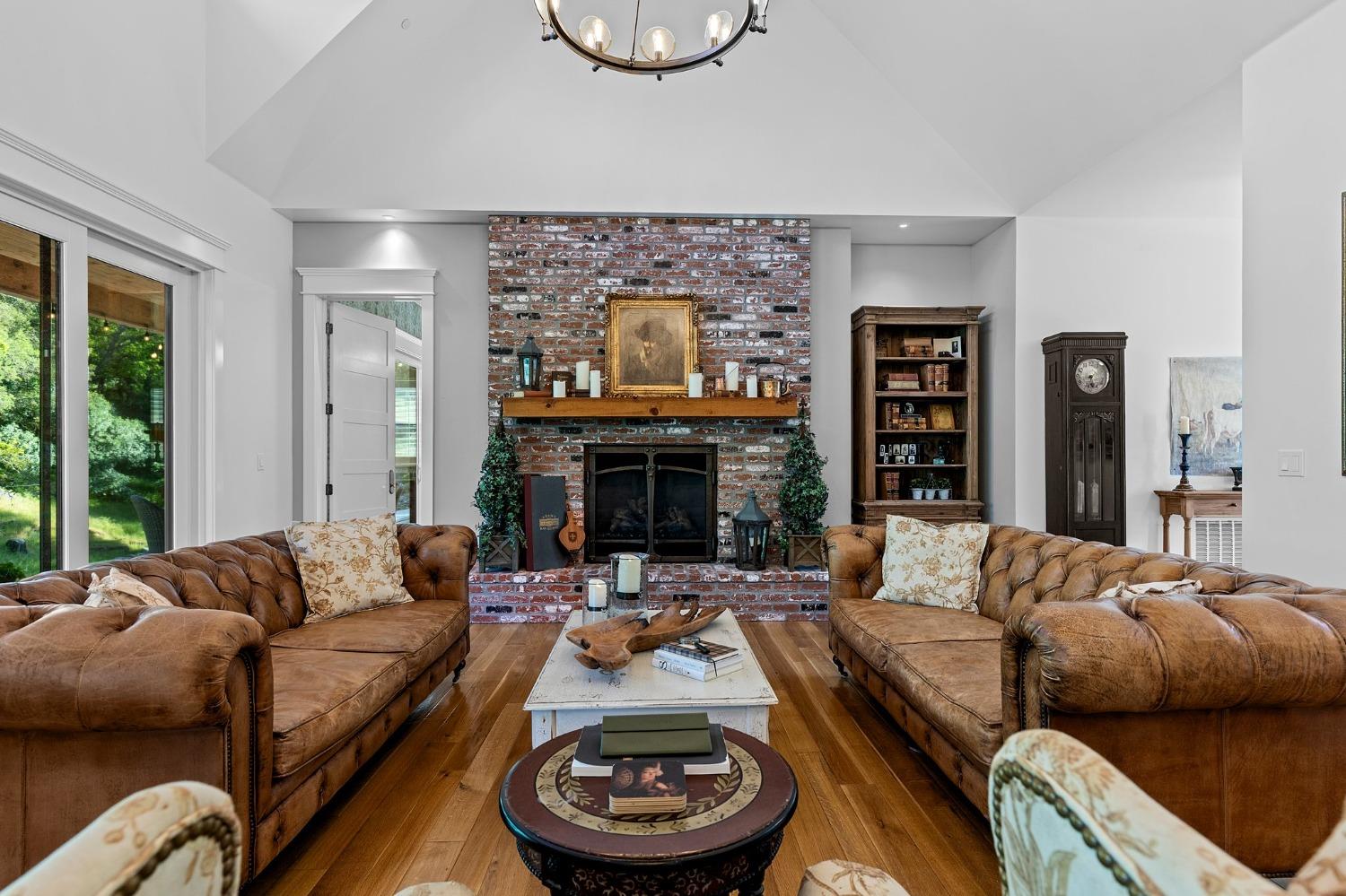 Sutter Creek, California, 95685, United States, 3 Bedrooms Bedrooms, ,3 BathroomsBathrooms,Residential,Active,2011413