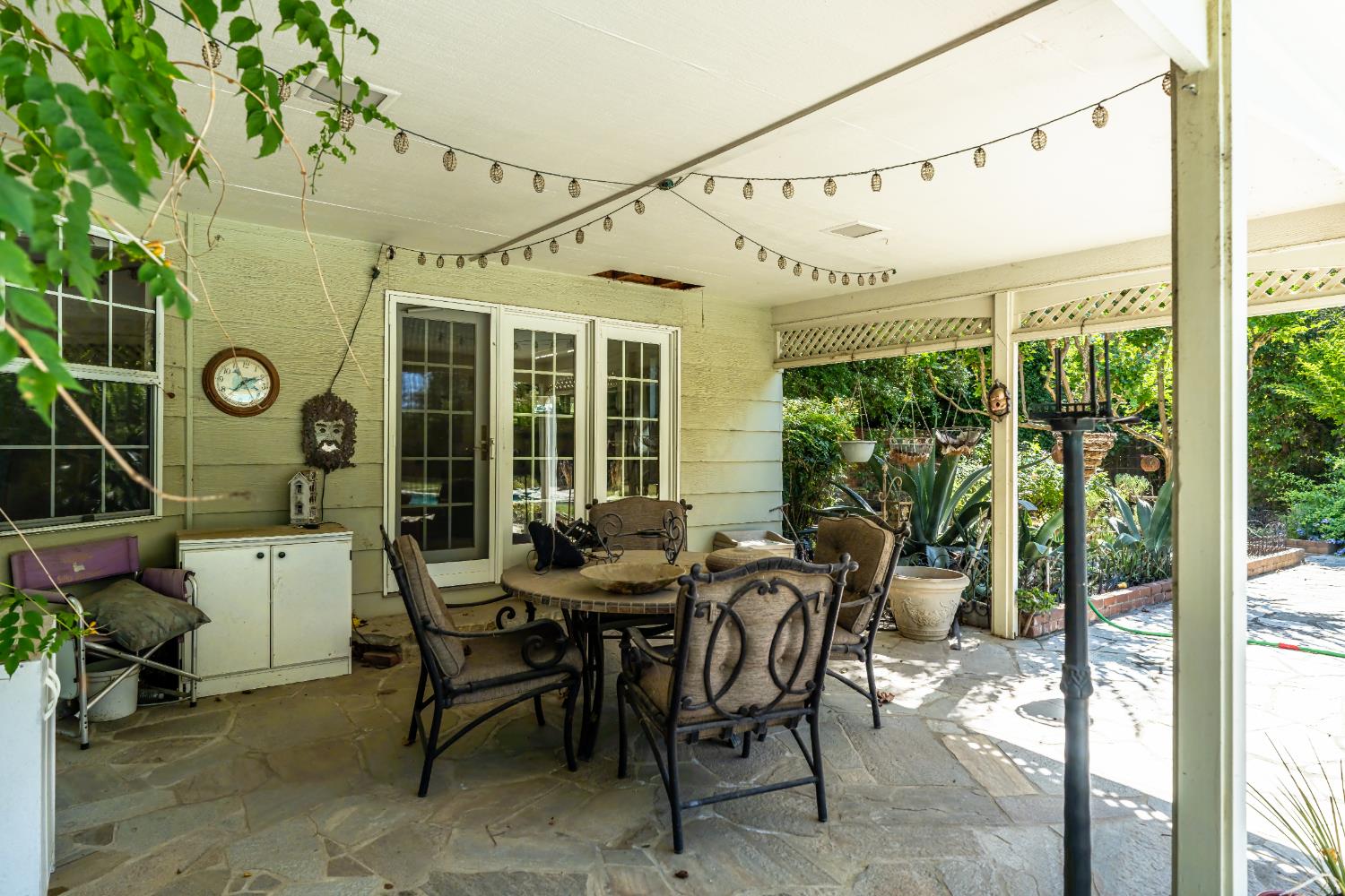 Woodland, California, 95695, United States, 5 Bedrooms Bedrooms, ,5 BathroomsBathrooms,Residential,Active,1907974