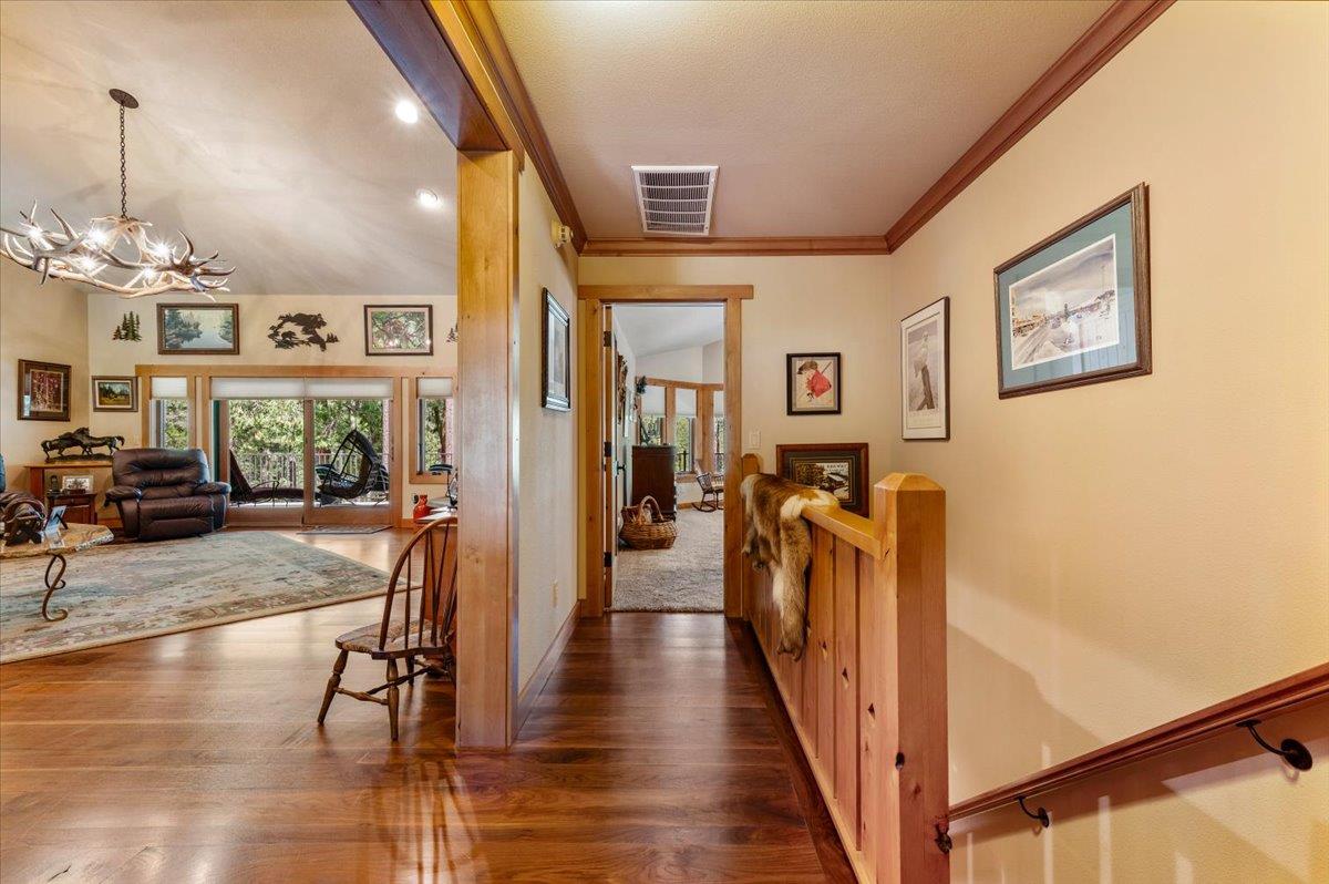 Nevada City, California, 95959, United States, 4 Bedrooms Bedrooms, ,4 BathroomsBathrooms,Residential,Active,2043131